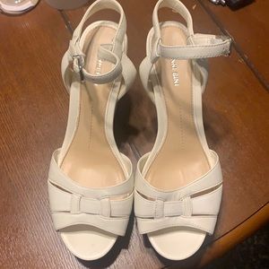 Gianni Bini wedge sandals. Sz 10M